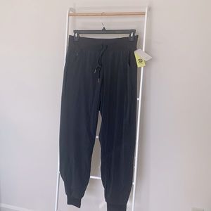 All in motion jogger pants high rise woven pant